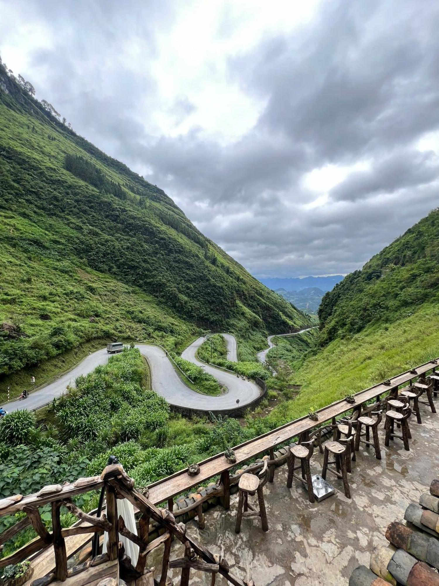 Hg Hostel Provide Tours & Motorbikes Ha Giang Luaran gambar